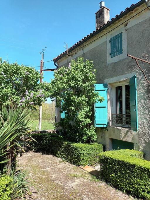 Appartamento Charmant Studio Avec Jardin A La Campagne Sur Le Chemin De Saint Jacques De Compostelle Lauzerte Esterno foto